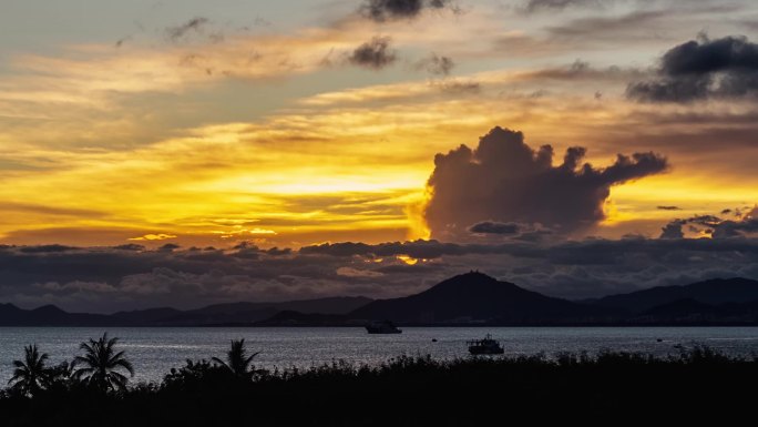 海边云和夕阳延时