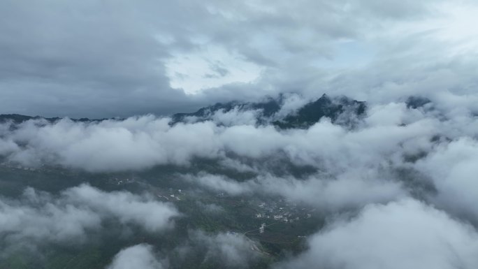 大山云海航拍