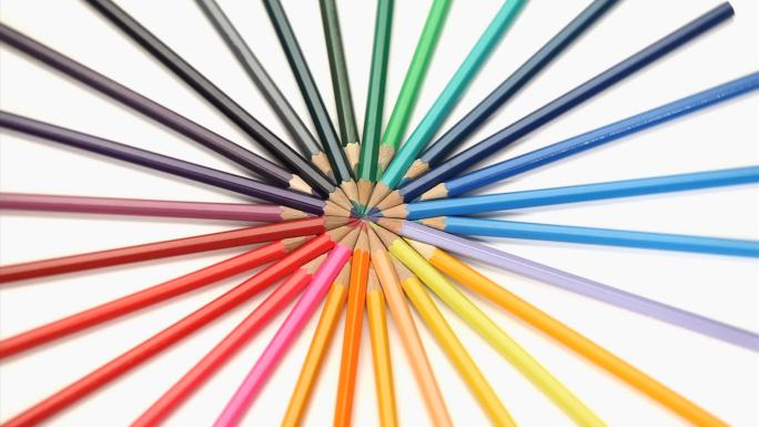 彩色铅笔摆拍特写旋转彩铅美术艺术