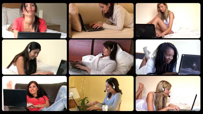 女人们在家用电脑特写