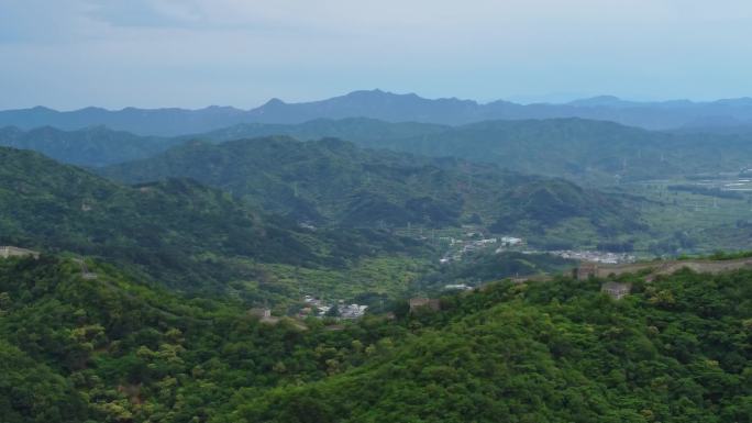 [4K]航拍素材.范崎路垭口眺望慕田峪