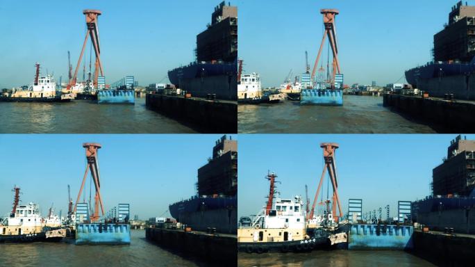 港口码头 货物装载 蓝天白云 大型邮轮