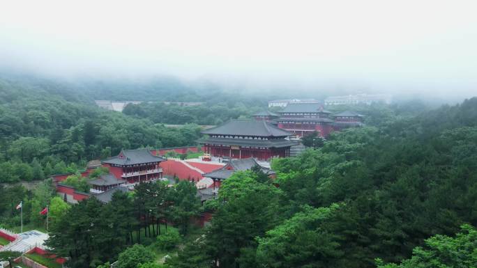 秦皇岛祖山雨后望海禅寺济心寺航拍