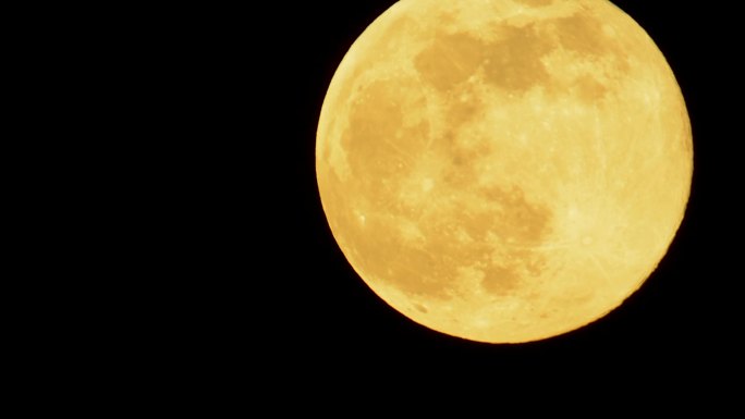 【原创】实拍超级月亮满月 血月