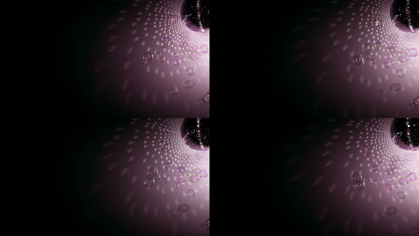 闪亮的迪斯科球旋转与浮动气泡在慢动作