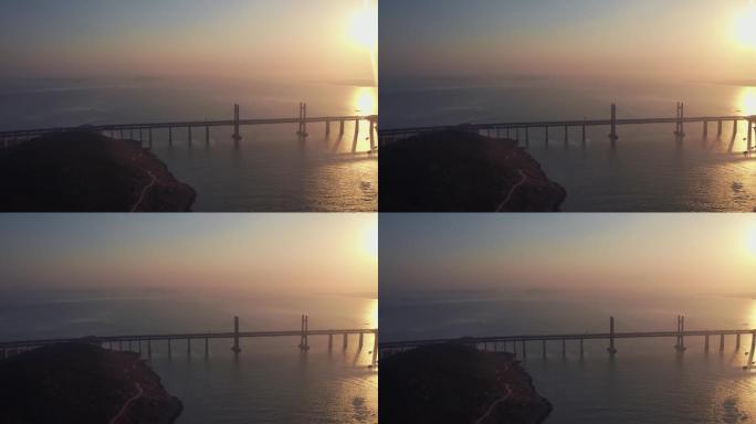 黄昏下的平潭海峡大桥