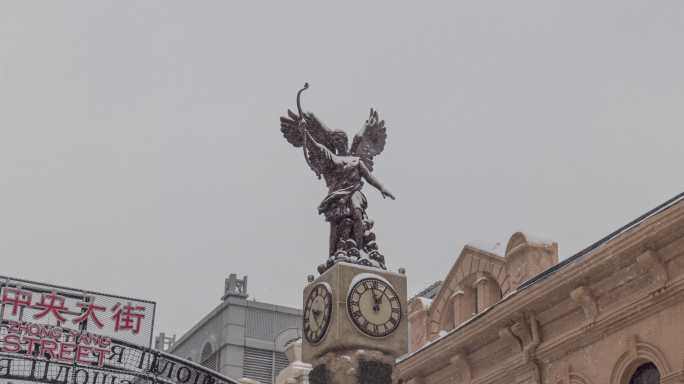 哈尔滨中央大街雕像延时