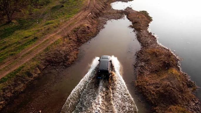 湿地越野车