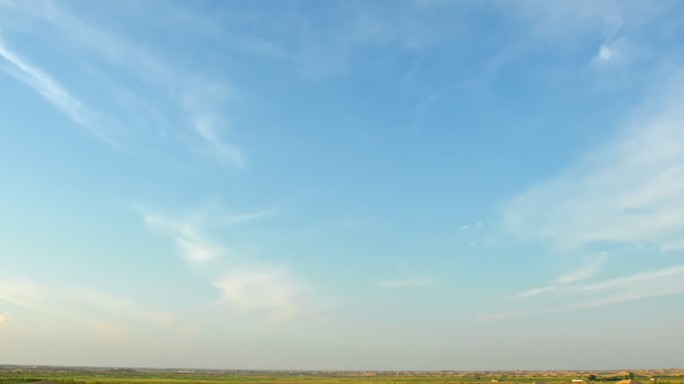 直升机航拍内蒙古鄂尔多斯市库布齐沙漠56
