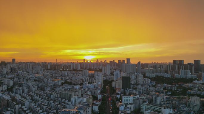 海南海口城市大景晚霞延时