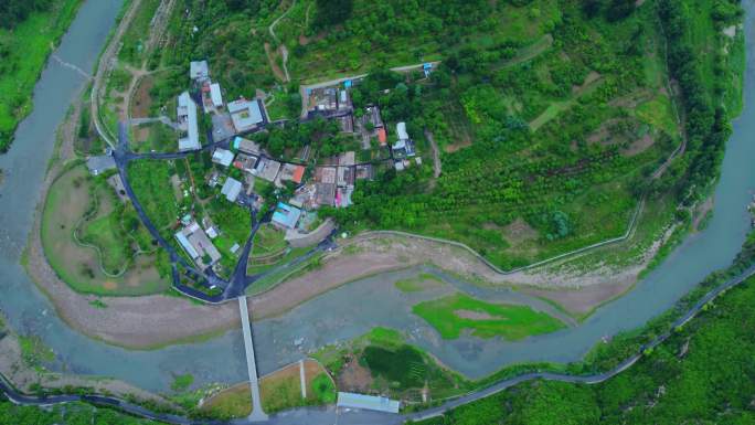 [4K]航拍素材.横岭根白河大拐弯烟雨