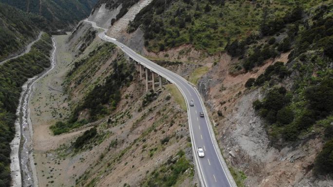 原创 四川G318川藏公路南线交通运输