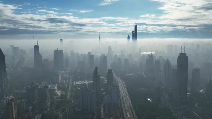 上海夏天平流雾耶稣光航拍