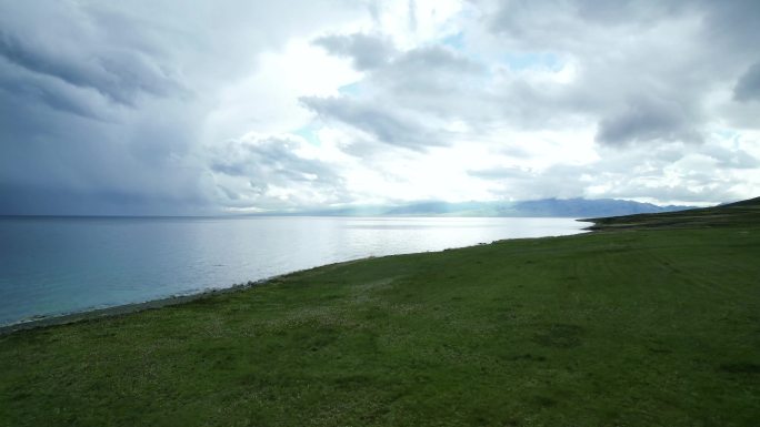 【原创】4K航拍草原湖面赛里木湖