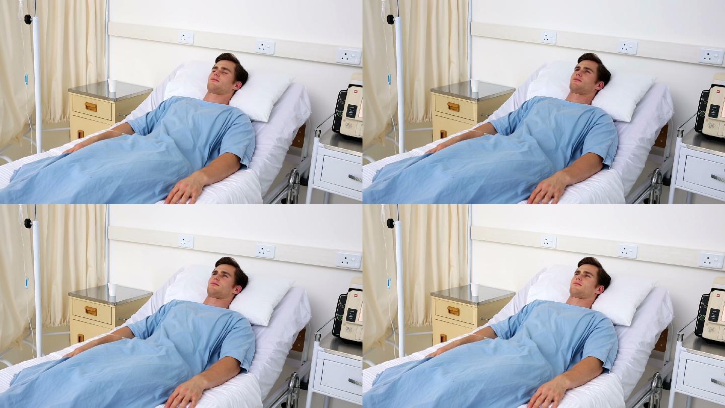 病房里躺在病床上的病人