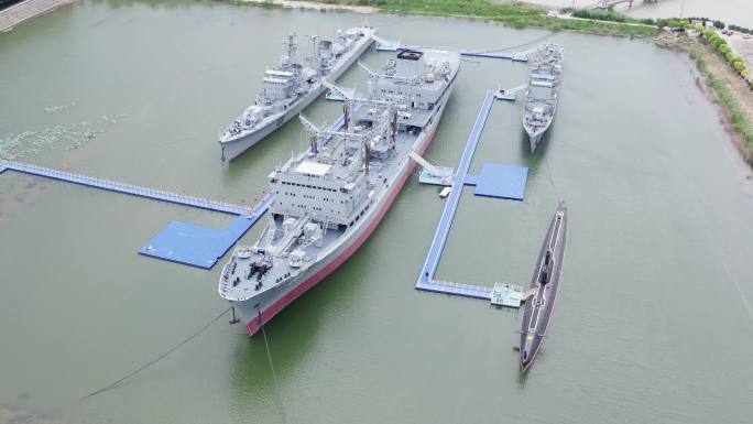 江苏泰州市海军舰艇文化园