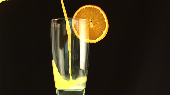 橙子和倒橙汁特写甜蜜果果品加工