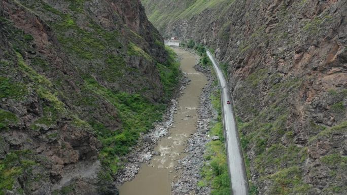 四川阿坝州G347国道黑水河公路风光航拍