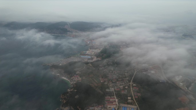 大连长海县岛屿海岛穿云航拍