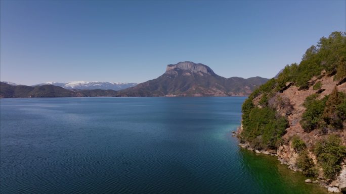 泸沽湖女神湾与女神山