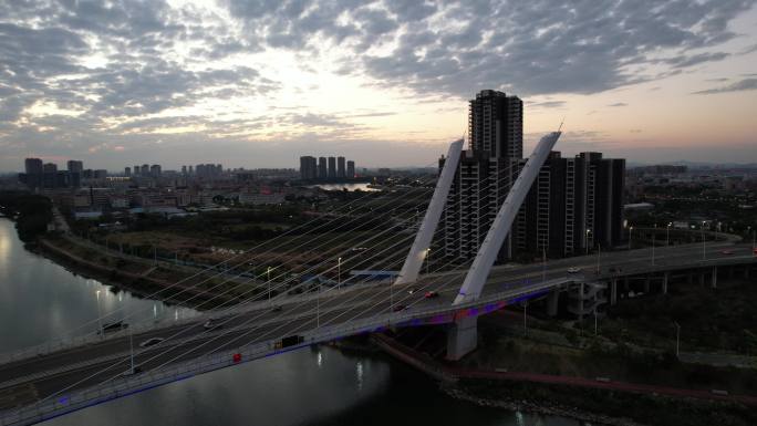 东莞梨川桥后退全景