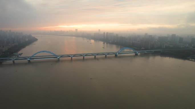 复兴大桥钱江四桥日出江景