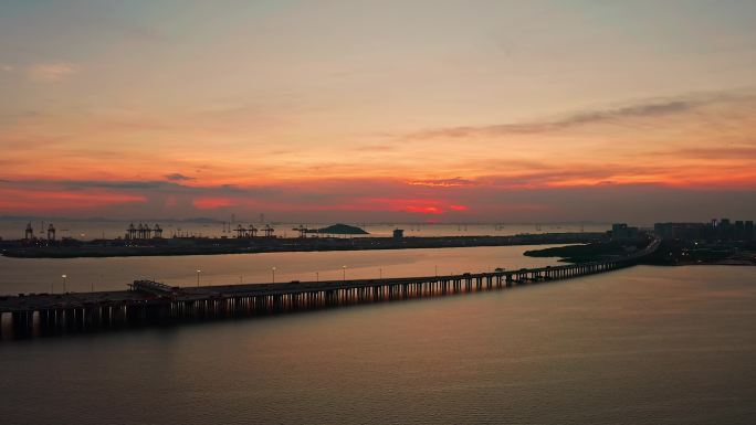 广深沿江高速夕阳下航拍大景左环绕