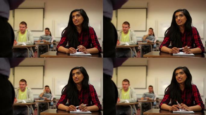在大学里，学生们正在愉快地听课