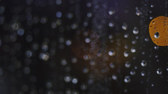 4K 雨夜夜晚玻璃雨滴唯美雨景