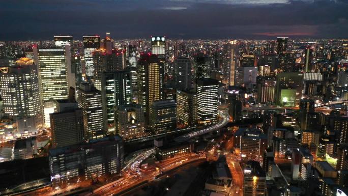 原创 日本大阪梅田蓝天大厦都市天际线航拍