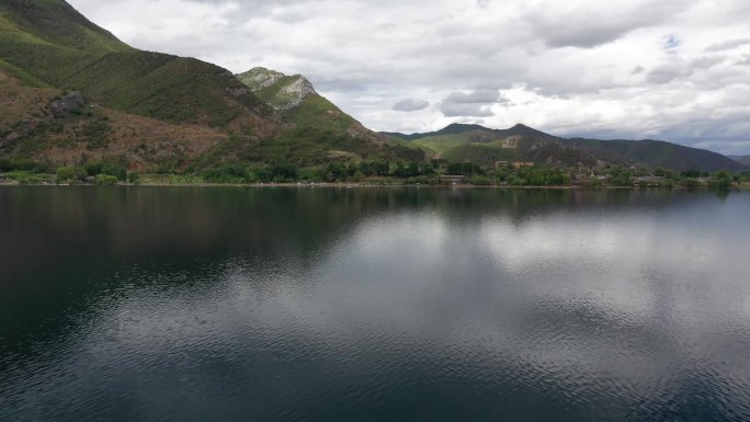 原创 云南丽江宁蒗县泸沽湖自然风光航拍