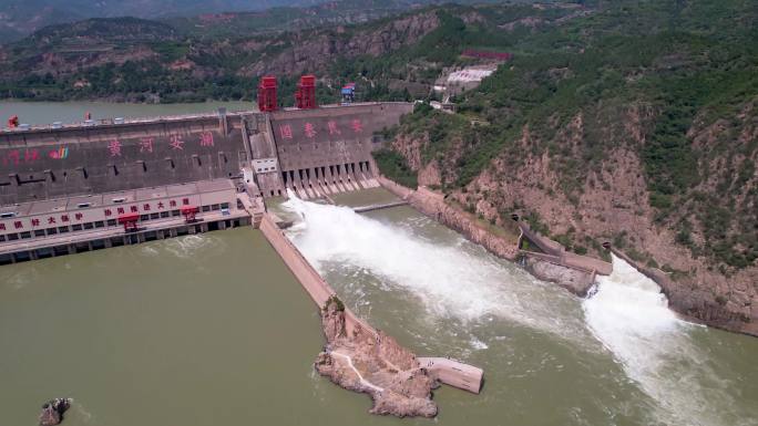 4k原创大型水利枢纽工程万里黄河第一坝A