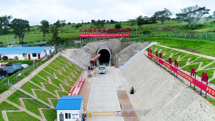 铁路建设 隧道 施工 基础建设