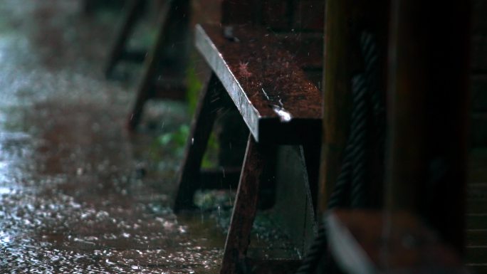 乡间下雨路面 4K