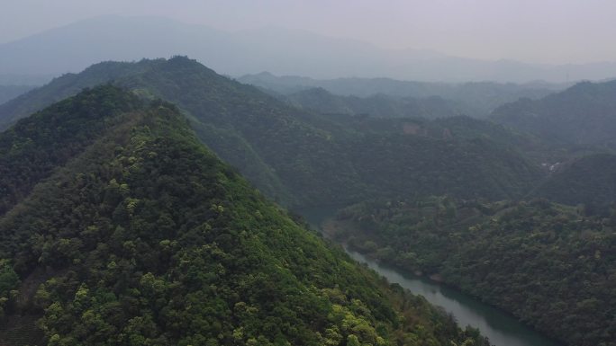 航拍青色山脉,未调色