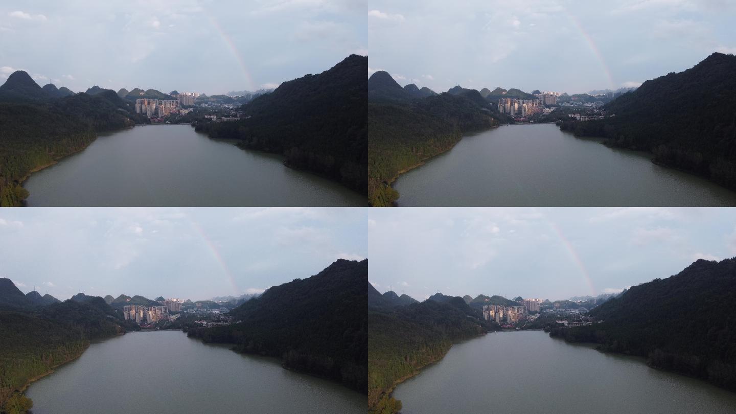 湖上彩虹