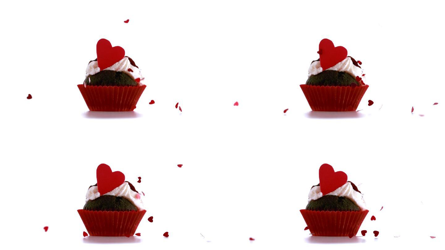 情人节纸杯蛋糕和心形碎片特写