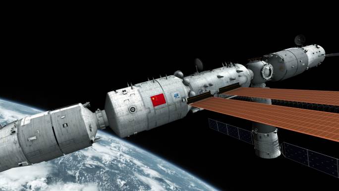 中国空间站遨游太空