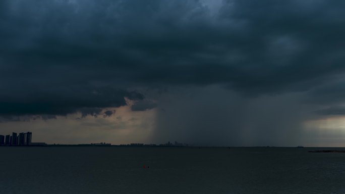 海岸夏季暴雨-延时