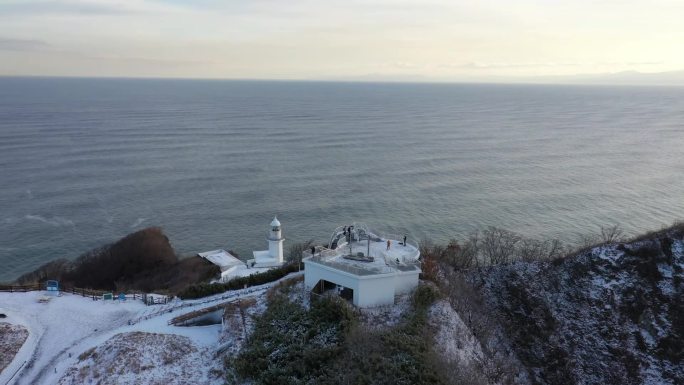 原创 日本北海道室兰地球岬悬崖灯塔海岸线