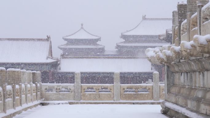 大雪中的故宫故宫下雪唯美雪景