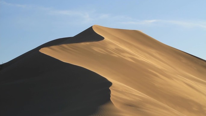 内蒙古巴丹吉林沙漠风光