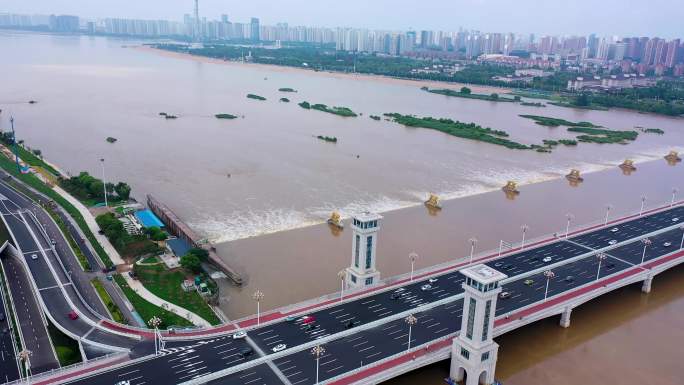 4K航拍临沂市沂河风景