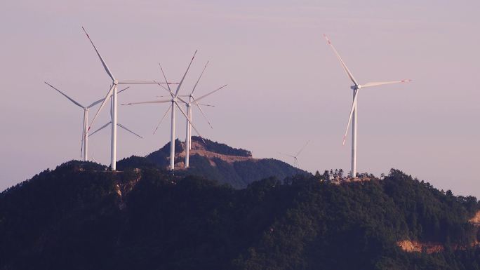 马金岭风电场项目节能绿色能源太阳能光伏板