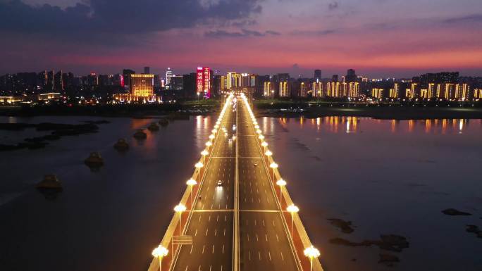 4K航拍临沂市北京路沂河大桥城市夜景