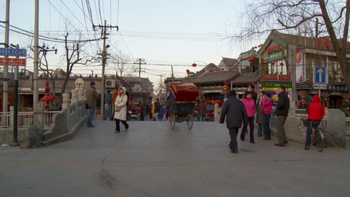北京街景古建古桥行人