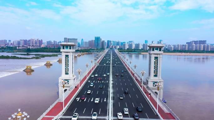 4K航拍临沂市沂河大桥北城新区风景