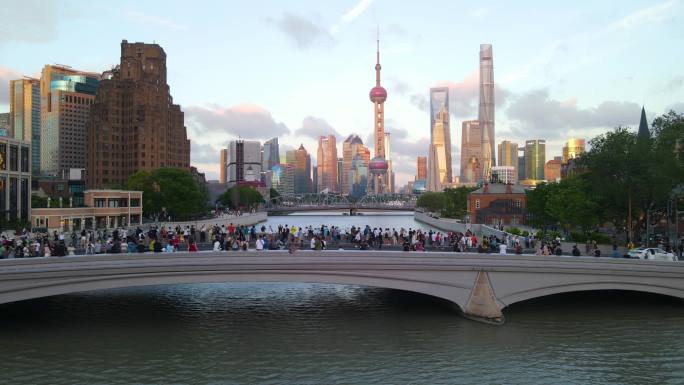 上海乍浦桥站满摄影人员4K航拍
