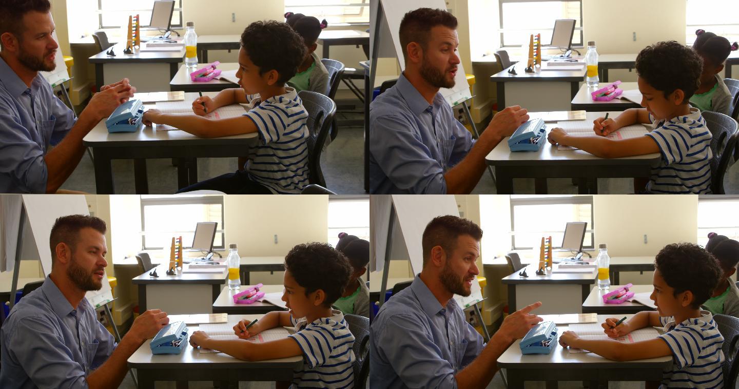 白人学生与男老师在教室学习在学校4k