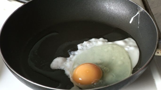 煎鸡蛋特写煎鸡蛋